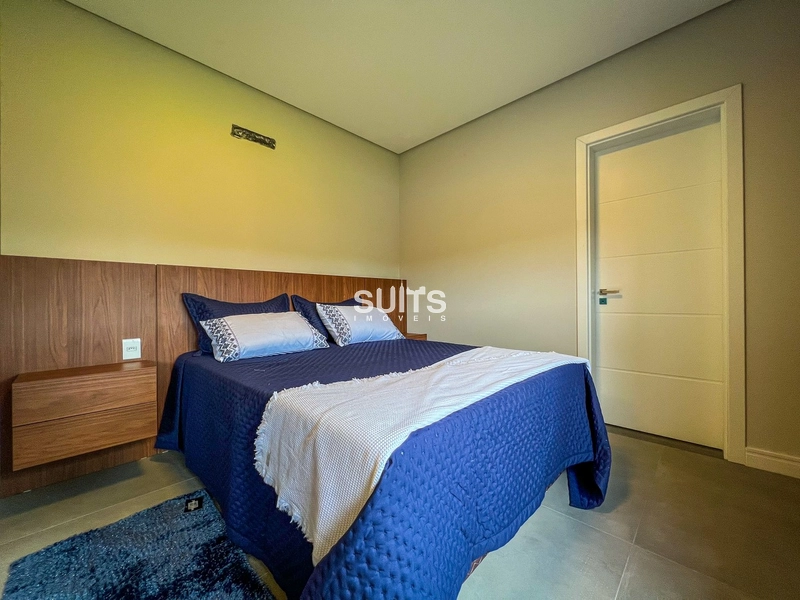 Incrível casa com linda vista para o lago no condomínio Riviera: 15ª foto da galeria de imagens do imóvel