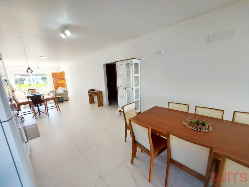 Excelente casa à venda no Centro de Xangri-Lá: 9ª foto da galeria de imagens do imóvel