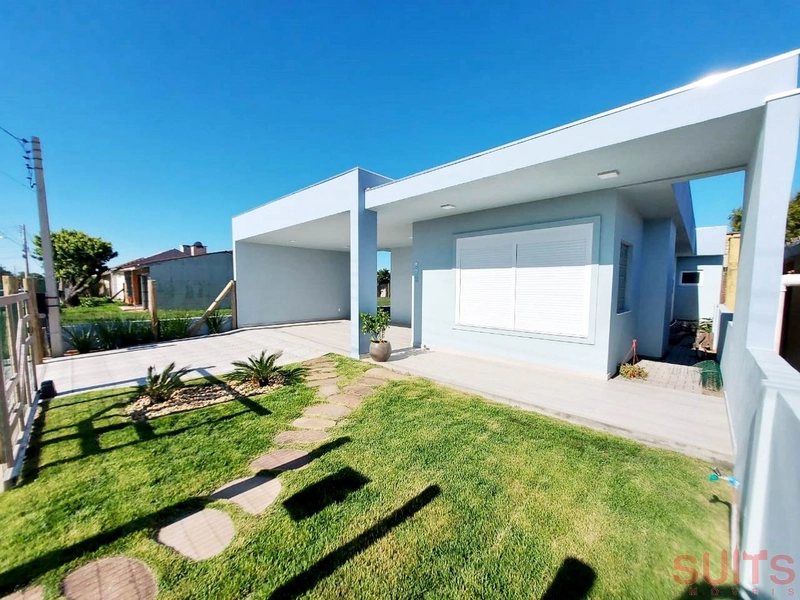 Excelente casa à venda no Centro de Xangri-Lá: 4ª foto da galeria de imagens do imóvel