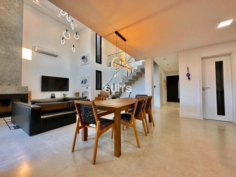 Excelente sobrado à venda no condomínio Blue: 5ª foto da galeria de imagens do imóvel