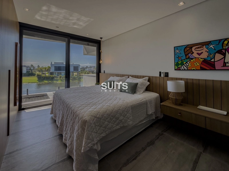 Excelente sobrado beira-lago no Condomínio Enseada: 30ª foto da galeria de imagens do imóvel