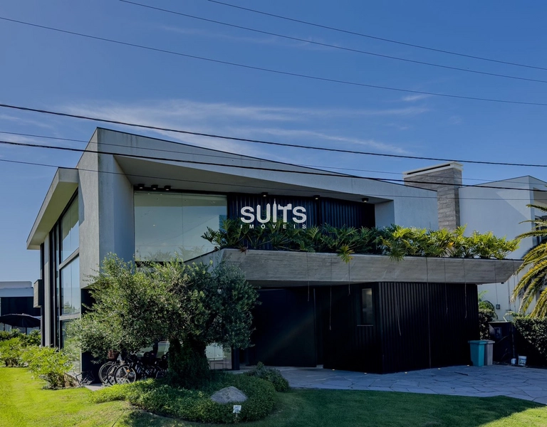 Excelente sobrado beira-lago no Condomínio Enseada: 7ª foto da galeria de imagens do imóvel