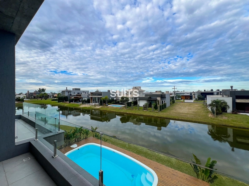 Excelente sobrado beira lago no condomínio Riviera: 30ª foto da galeria de imagens do imóvel