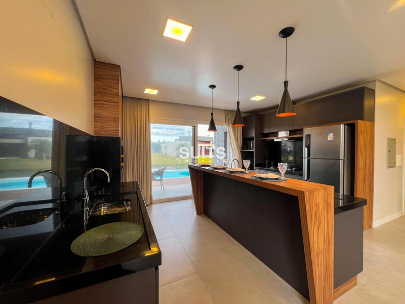 Excelente sobrado beira lago no condomínio Riviera: 11ª foto da galeria de imagens do imóvel