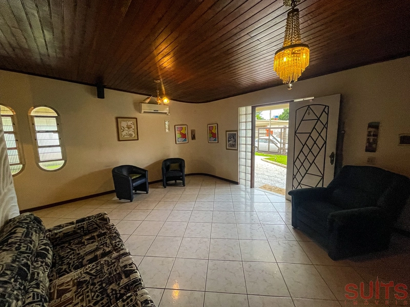 Ótima casa com amplo pátio na praia de Atlântida: 4ª foto da galeria de imagens do imóvel