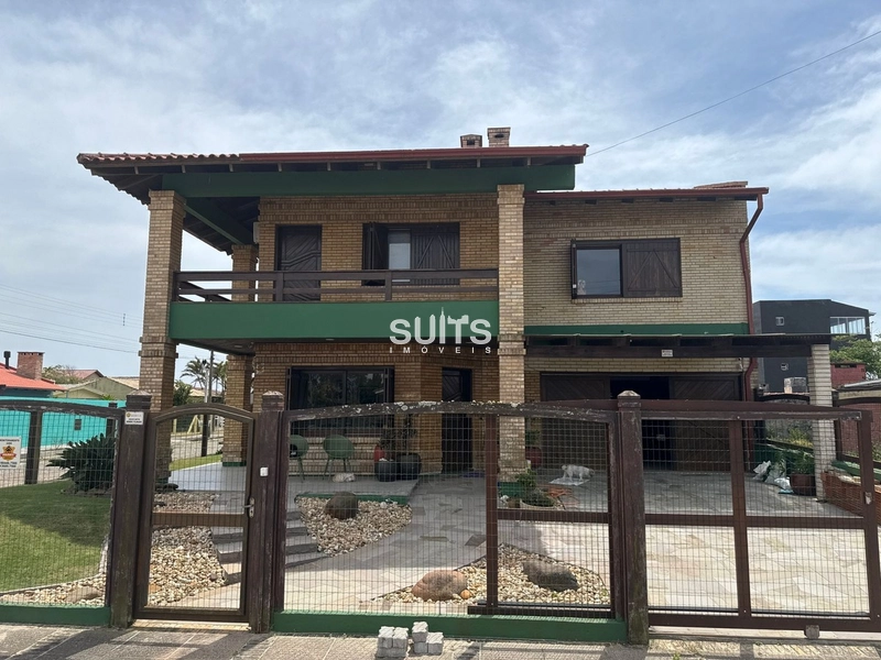 Excelente sobrado de esquina à venda na praia de Remanso em Xangri-Lá: 2ª foto da galeria de imagens do imóvel