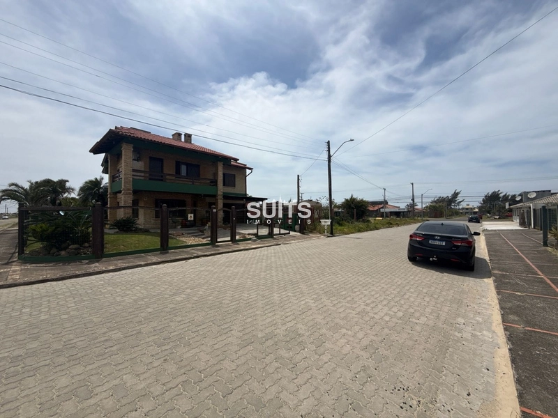 Excelente sobrado de esquina à venda na praia de Remanso em Xangri-Lá: 6ª foto da galeria de imagens do imóvel