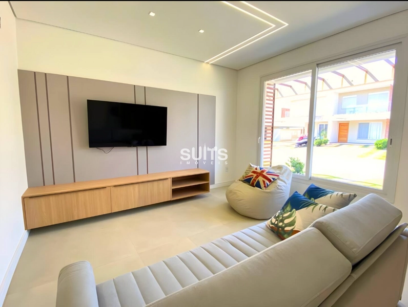 Excelente sobrado à venda no condomínio Murano em Capão da Canoa: 3ª foto da galeria de imagens do imóvel