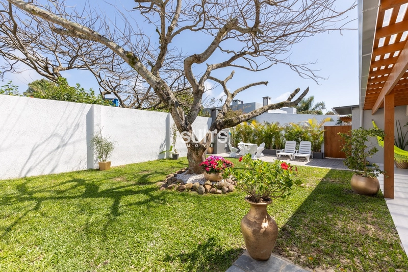 Belíssima casa em excelente localização na praia de Atlântida: 33ª foto da galeria de imagens do imóvel