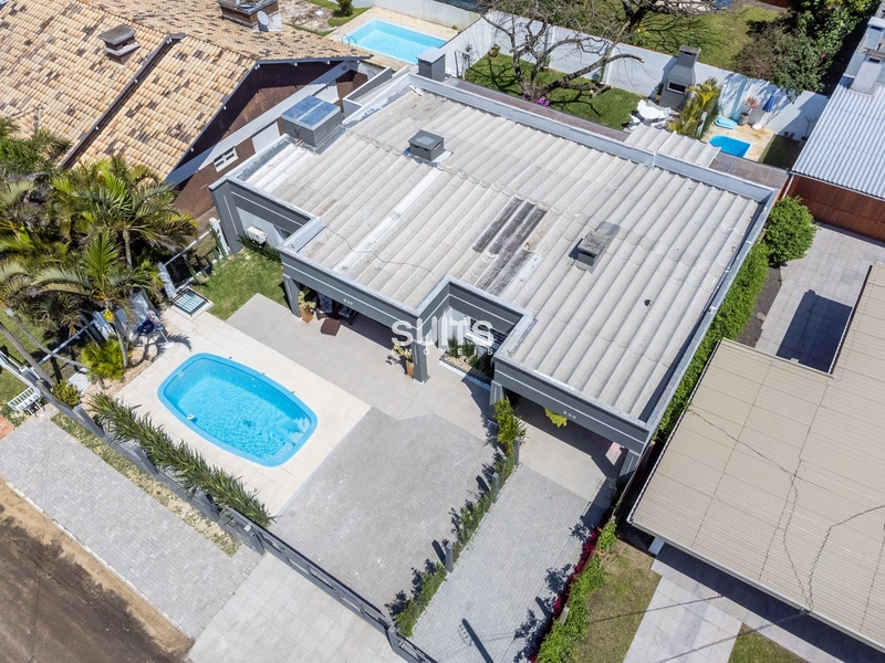 Belíssima casa em excelente localização na praia de Atlântida: 44ª foto da galeria de imagens do imóvel