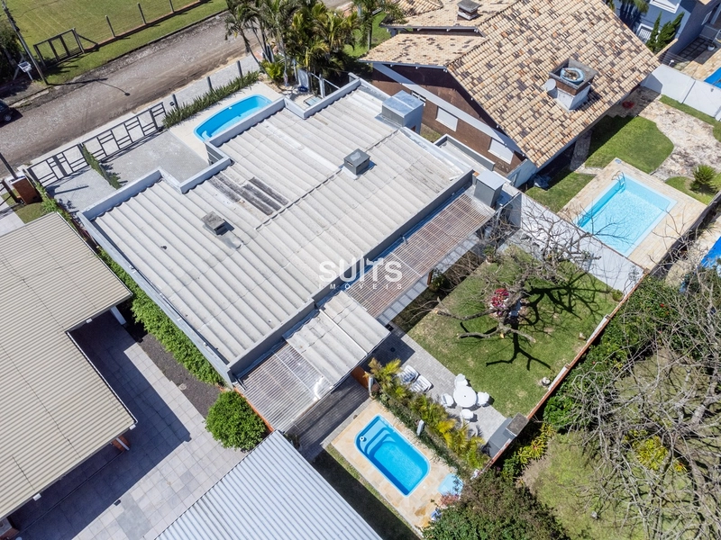 Belíssima casa em excelente localização na praia de Atlântida: 41ª foto da galeria de imagens do imóvel