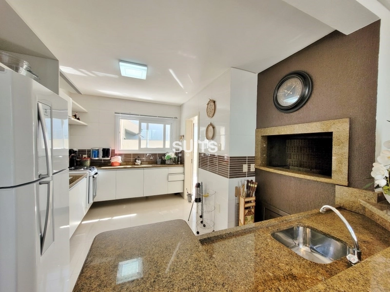 Excelente casa à poucos metros do mar na praia de Rainha do Mar: 13ª foto da galeria de imagens do imóvel