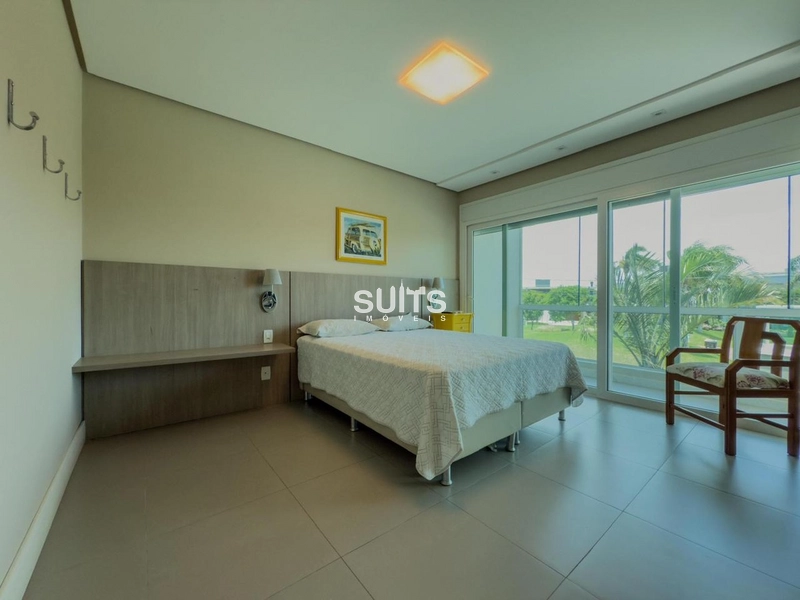 Excelente sobrado beira lago no condomínio Enseada: 26ª foto da galeria de imagens do imóvel