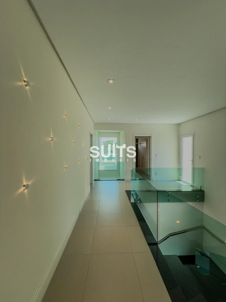 Excelente sobrado beira lago no condomínio Enseada: 25ª foto da galeria de imagens do imóvel