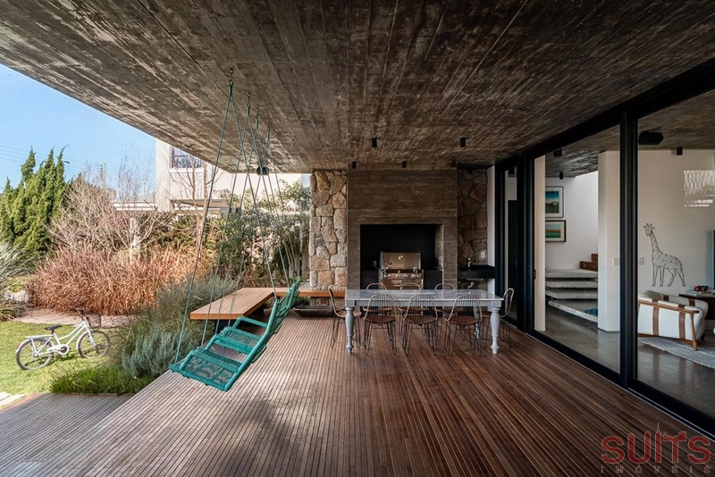 Excelente sobrado mobiliado e decorado no condomínio Ilhas Park: 4ª foto da galeria de imagens do imóvel