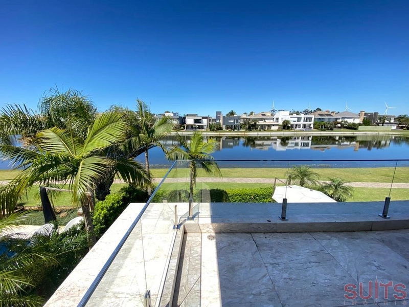 Magnífica mansão com 2 lotes no condomínio Bosques de Atlântida: 91ª foto da galeria de imagens do imóvel