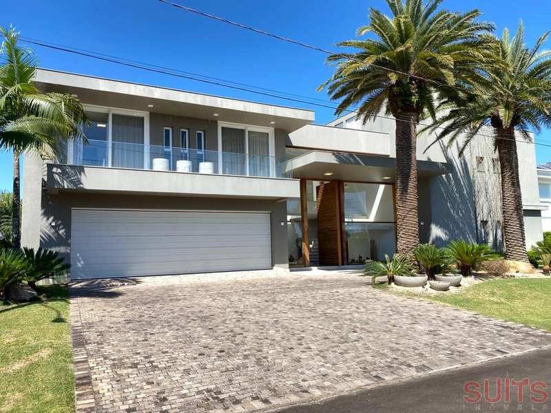 Magnífica mansão com 2 lotes no condomínio Bosques de Atlântida: 2ª foto da galeria de imagens do imóvel