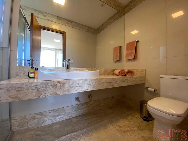 Magnífica mansão com 2 lotes no condomínio Bosques de Atlântida: 97ª foto da galeria de imagens do imóvel