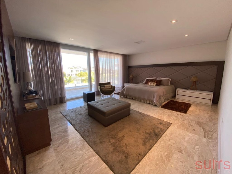 Magnífica mansão com 2 lotes no condomínio Bosques de Atlântida: 63ª foto da galeria de imagens do imóvel