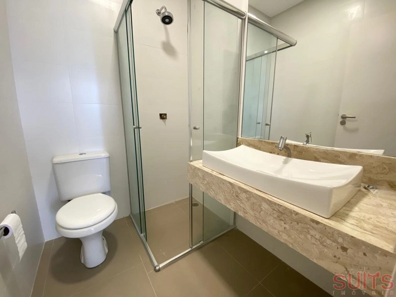 Magnífica mansão com 2 lotes no condomínio Bosques de Atlântida: 59ª foto da galeria de imagens do imóvel