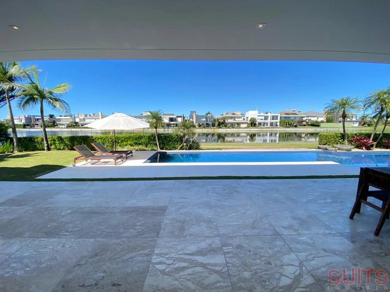 Magnífica mansão com 2 lotes no condomínio Bosques de Atlântida: 31ª foto da galeria de imagens do imóvel