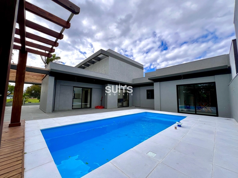 Incrível casa na praia de Atlântida em Xangri-Lá: 10ª foto da galeria de imagens do imóvel