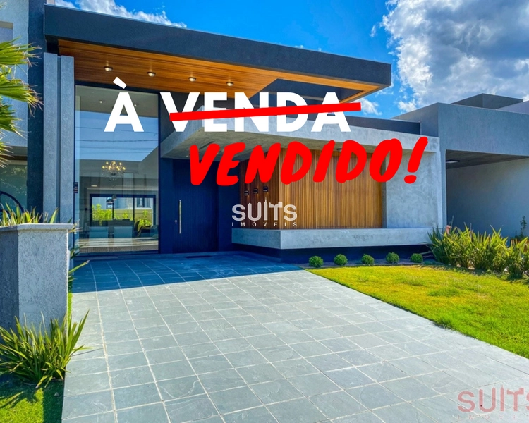 Excelente casa à venda no condomínio Blue