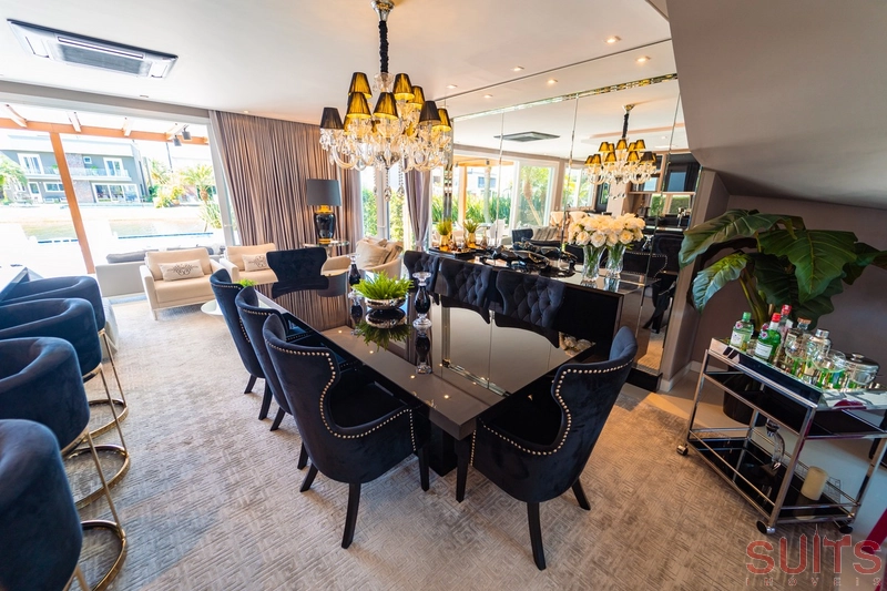 Excelente sobrado beira lago no condomínio Enseada: 38ª foto da galeria de imagens do imóvel