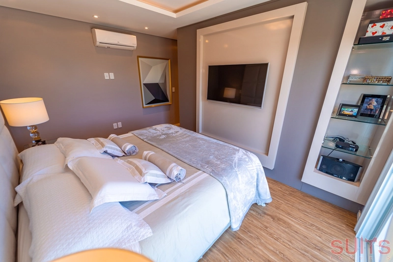 Excelente sobrado beira lago no condomínio Enseada: 67ª foto da galeria de imagens do imóvel