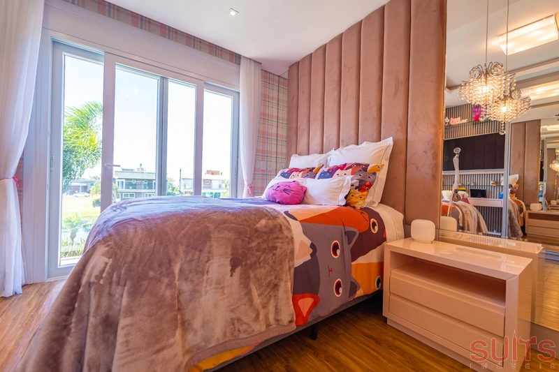 Excelente sobrado beira lago no condomínio Enseada: 62ª foto da galeria de imagens do imóvel