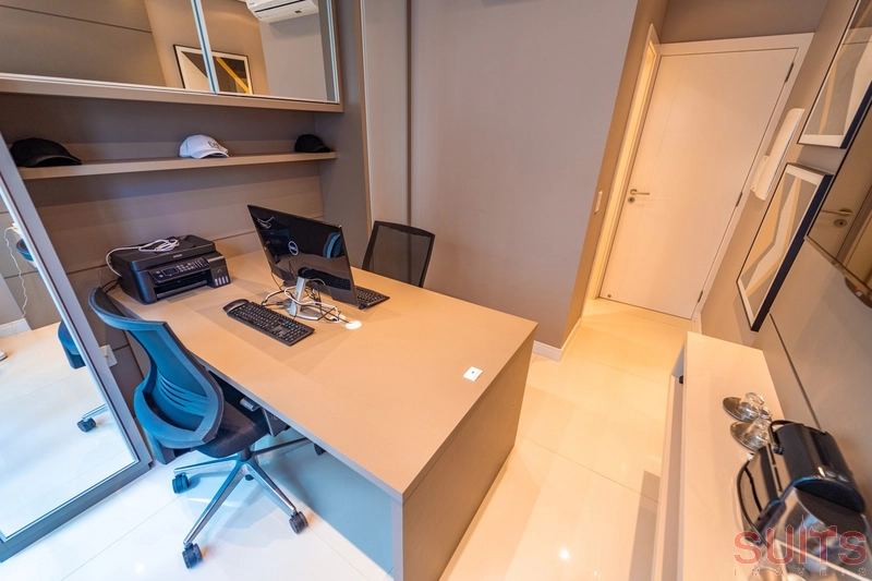 Excelente sobrado beira lago no condomínio Enseada: 71ª foto da galeria de imagens do imóvel