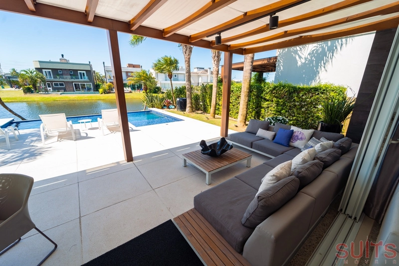 Excelente sobrado beira lago no condomínio Enseada: 6ª foto da galeria de imagens do imóvel