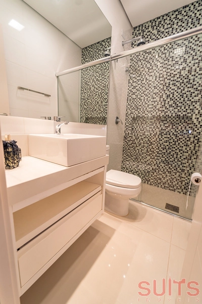 Excelente sobrado beira lago no condomínio Enseada: 76ª foto da galeria de imagens do imóvel