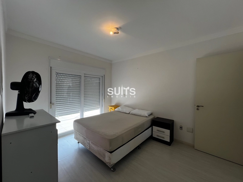 Excelente sobrado de esquina à venda no condomínio Sea Coast: 30ª foto da galeria de imagens do imóvel