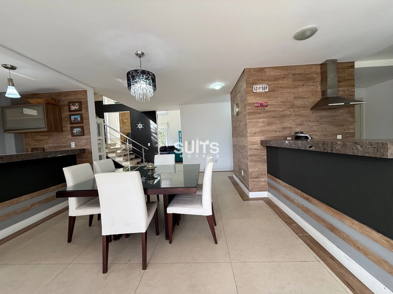 Excelente sobrado de esquina à venda no condomínio Sea Coast: 9ª foto da galeria de imagens do imóvel