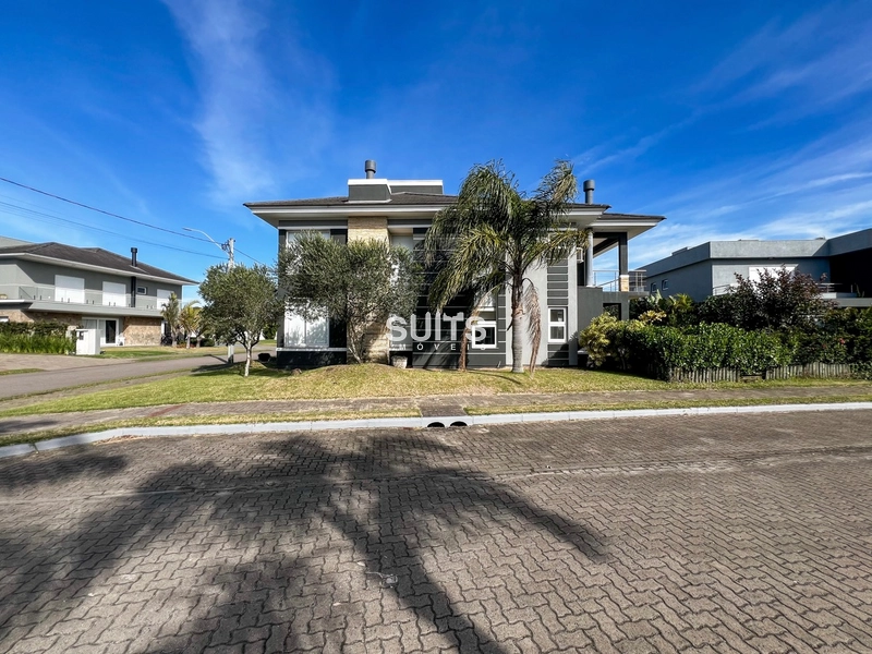 Excelente sobrado de esquina à venda no condomínio Sea Coast: 4ª foto da galeria de imagens do imóvel