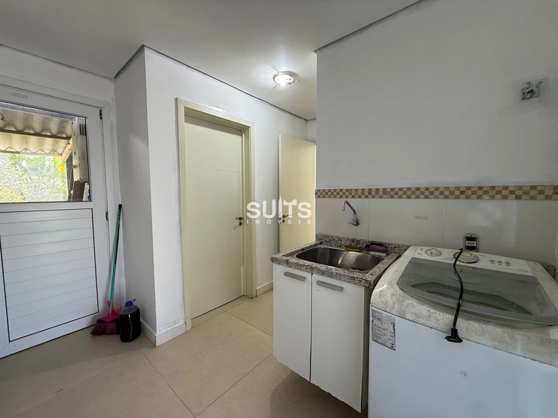 Excelente sobrado de esquina à venda no condomínio Sea Coast: 22ª foto da galeria de imagens do imóvel