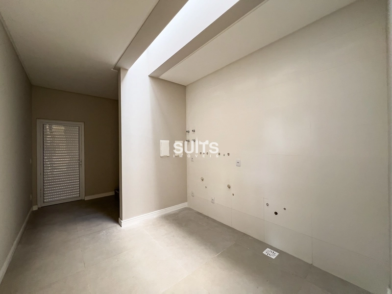 Excelente sobrado de esquina à venda no condomínio Blue: 8ª foto da galeria de imagens do imóvel