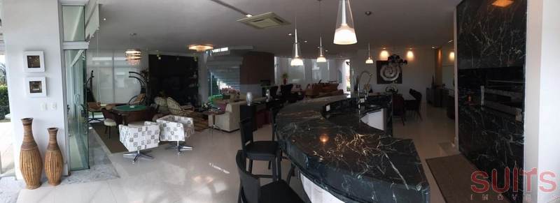 Incrível mansão no condomínio Bosques de Atlântida: 16ª foto da galeria de imagens do imóvel