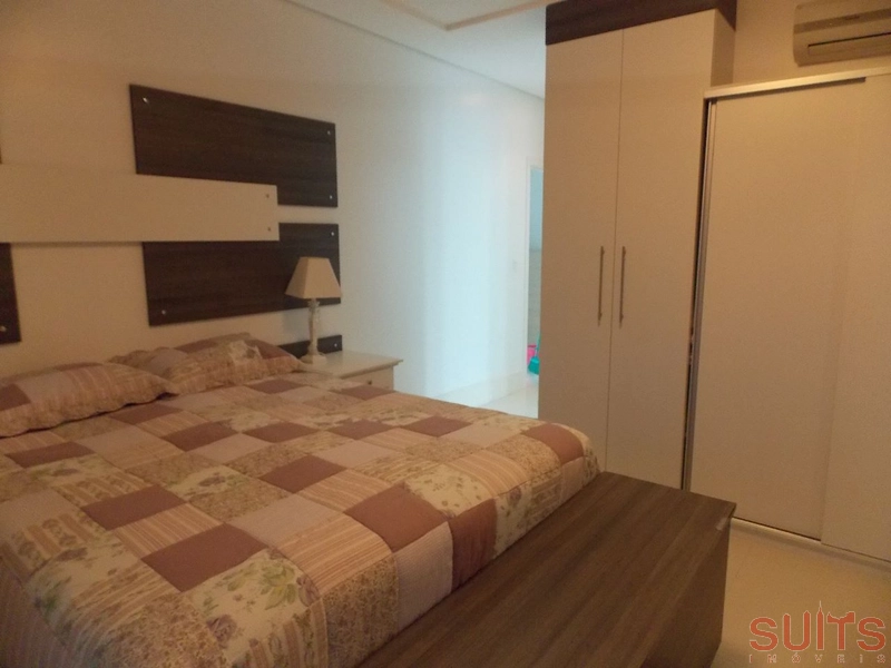 Incrível mansão no condomínio Bosques de Atlântida: 42ª foto da galeria de imagens do imóvel