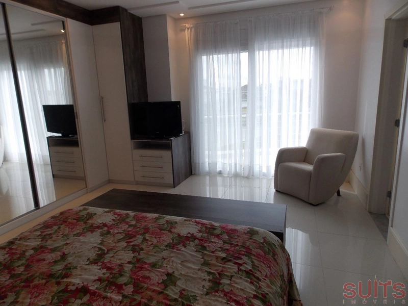 Incrível mansão no condomínio Bosques de Atlântida: 38ª foto da galeria de imagens do imóvel