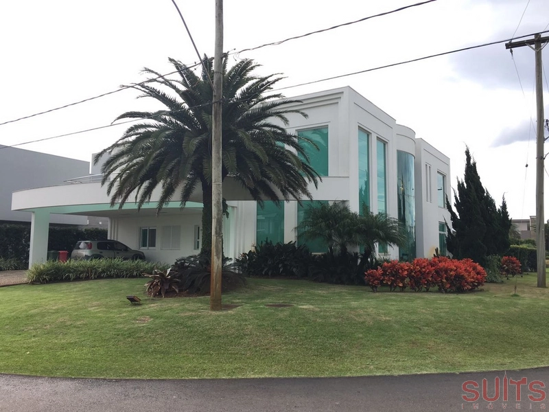 Incrível mansão no condomínio Bosques de Atlântida: 2ª foto da galeria de imagens do imóvel