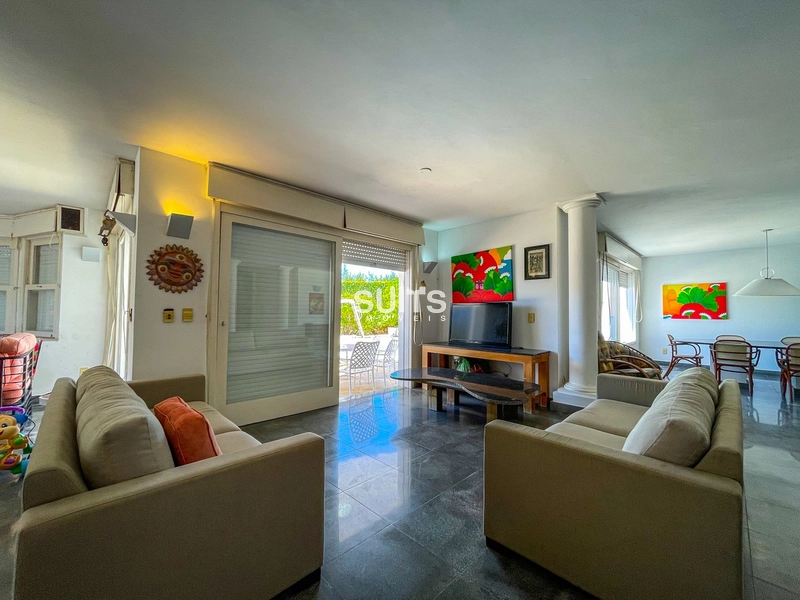 Excelente casa 02 terrenos proxíma do mar na praia de Atlântida: 8ª foto da galeria de imagens do imóvel