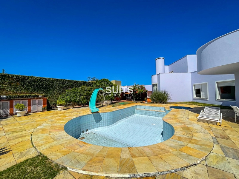 Excelente casa 02 terrenos proxíma do mar na praia de Atlântida: 2ª foto da galeria de imagens do imóvel