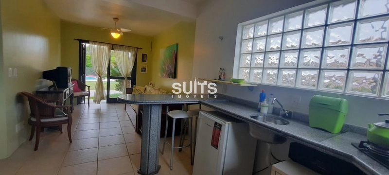 Excelente Sobrado á poucos metros do mar em Rainha do mar: 11ª foto da galeria de imagens do imóvel