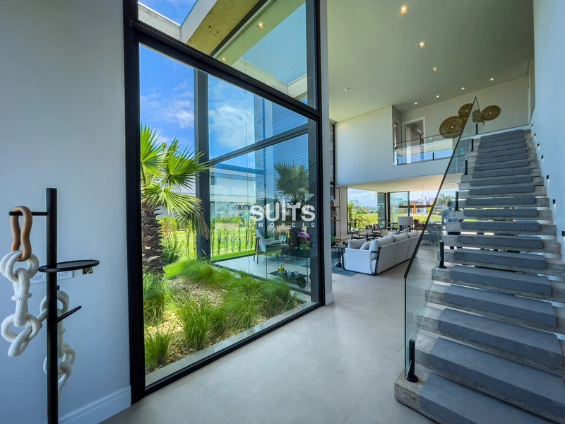 Excelente sobrado as margens do lago no condomínio Sense: 3ª foto da galeria de imagens do imóvel