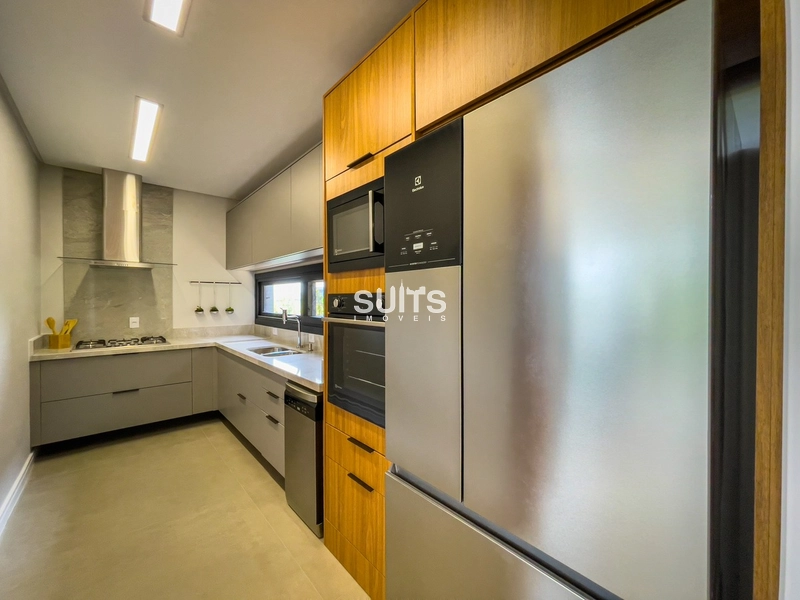 Excelente sobrado as margens do lago no condomínio Sense: 49ª foto da galeria de imagens do imóvel