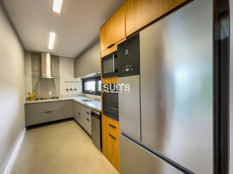 Excelente sobrado as margens do lago no condomínio Sense: 17ª foto da galeria de imagens do imóvel