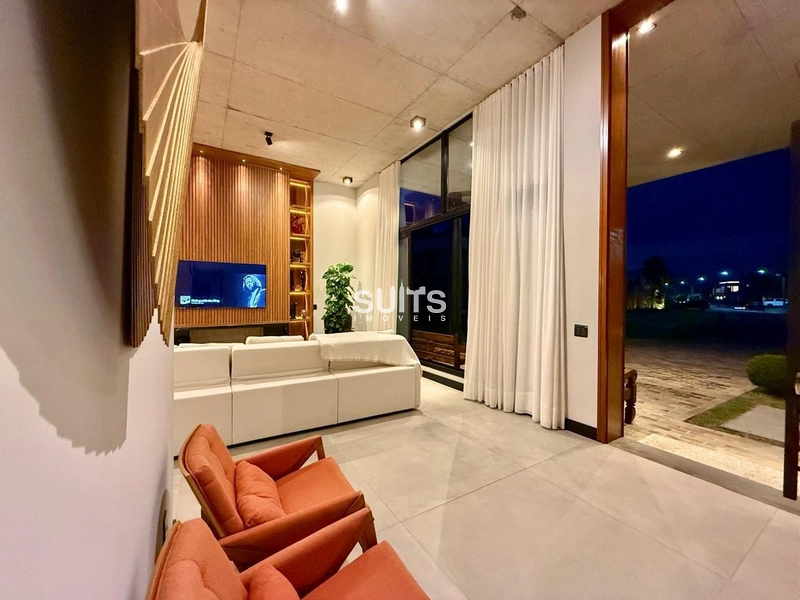 Excelente casa térrea à venda no condomínio Riviera: 3ª foto da galeria de imagens do imóvel