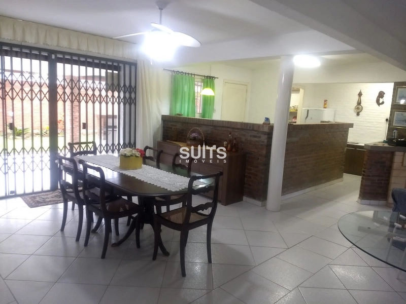 Belíssima casa em excelente localização na praia de Atlântida: 9ª foto da galeria de imagens do imóvel